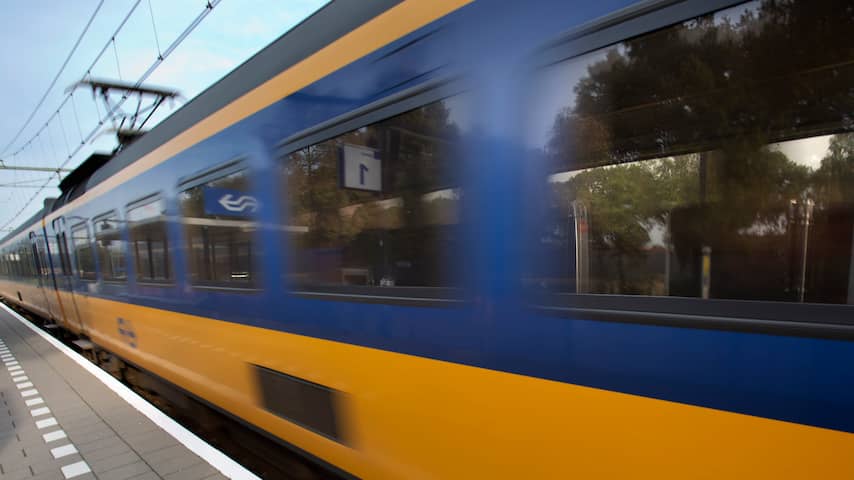 NS-conductrice Zwaar Mishandeld In Hoofddorp | Binnenland | NU.nl