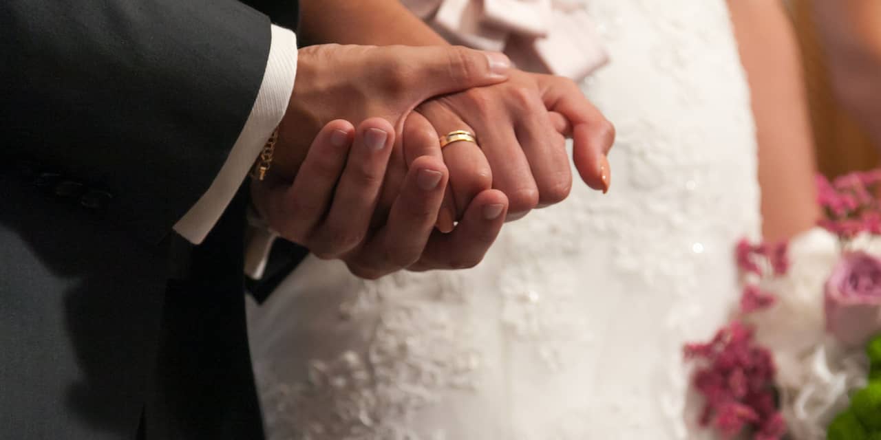 Gratis trouwen te populair voor gemeenten