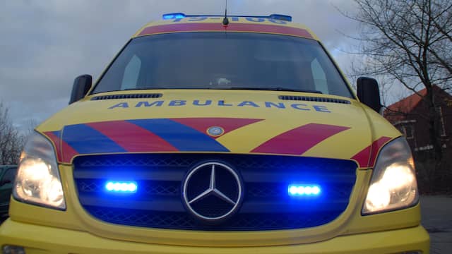 Dode bij ongeval met graafmachine in Amsterdam Noord. Dode bij ongeval met graafmachine in Amsterdam Noord.