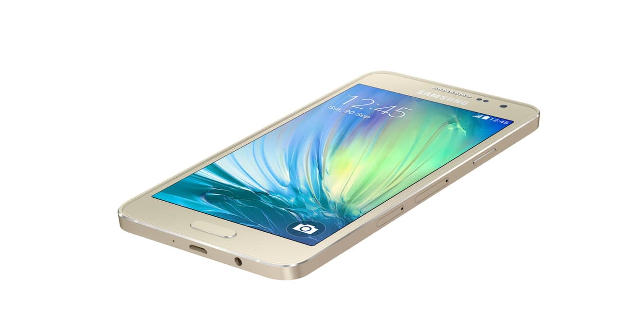 Samsung presenteert metalen Galaxy A5 en A3