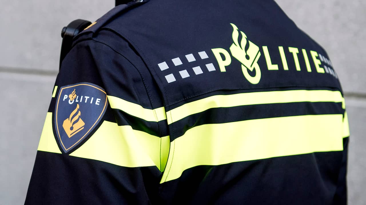 Experiment een schuldeiser amusement Politie raadt politiepak tijdens carnaval af | Binnenland | NU.nl