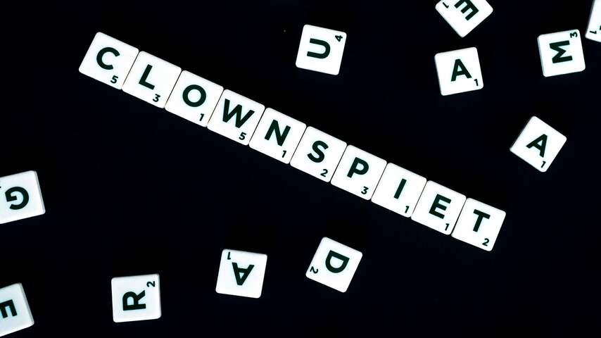 Clownspiet Woord van het Jaar scrabble