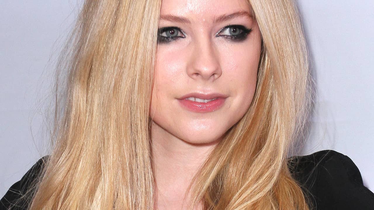 Avril Lavigne wil kerstalbum maken | Muziek | NU.nl