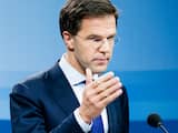 Het kabinet is de afgelopen dagen niet in gevaar geweest, zei premier Mark Rutte vrijdag na afloop van de laatste ministerraad van dit jaar en na een roerige week, waarin een kabinetscrisis om de zorgwet werd afgewend.