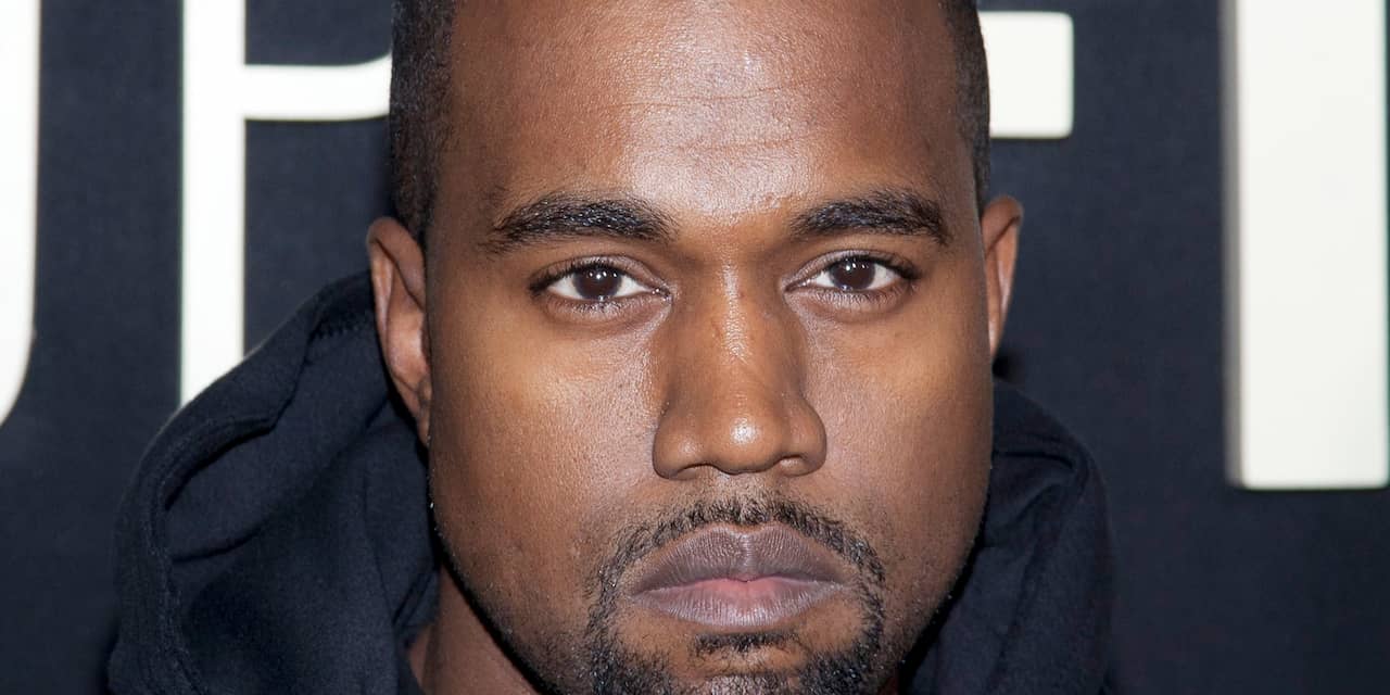 Kanye West presenteert schoenenlijn in bioscopen