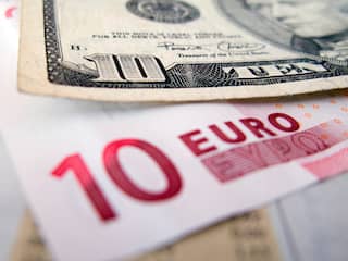 Euro en dollar voor het laatst gelijk in waarde in 2002