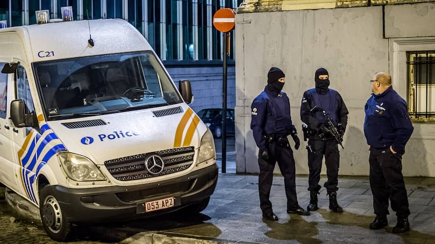 Belgische Politie Doodt Twee Verdachten Die Aanslag Wilden Plegen ...