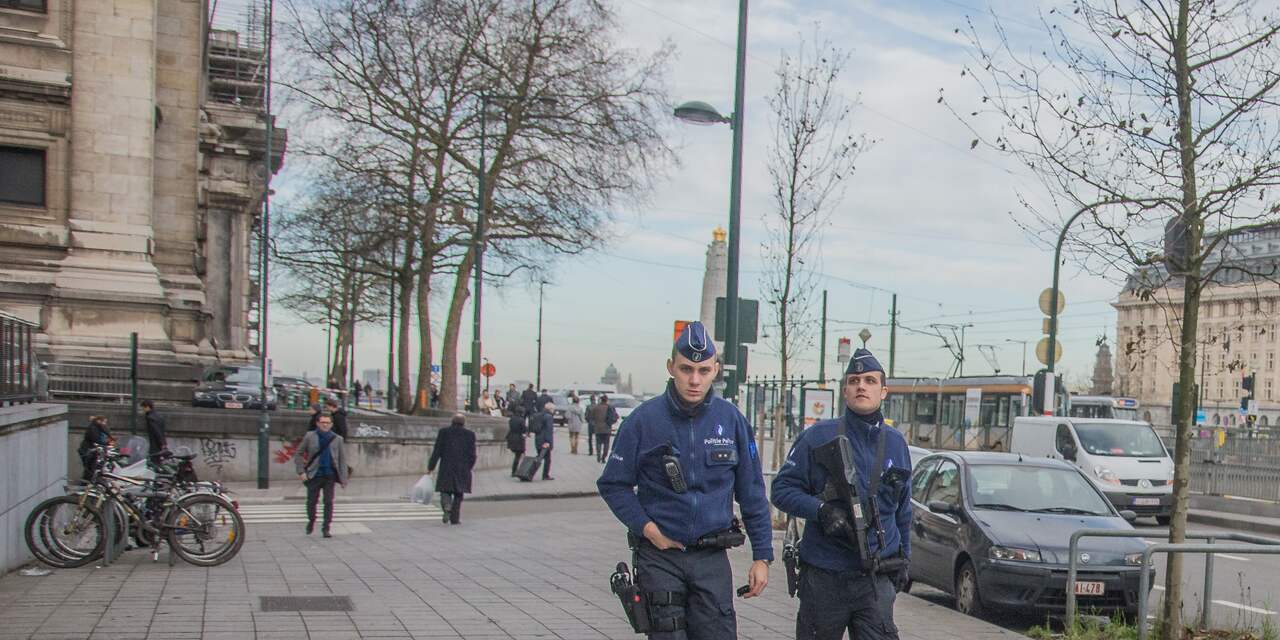 België krijgt duizend agenten extra tegen terrorisme