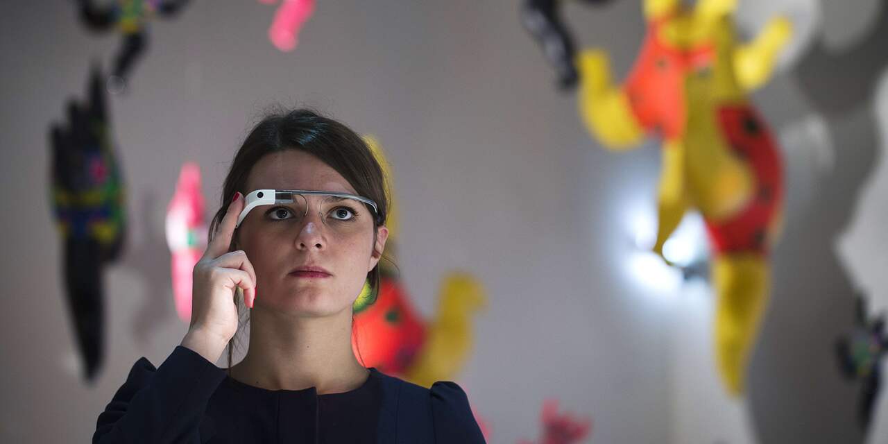 'Google blijft werken aan consumentenmodel Google Glass'