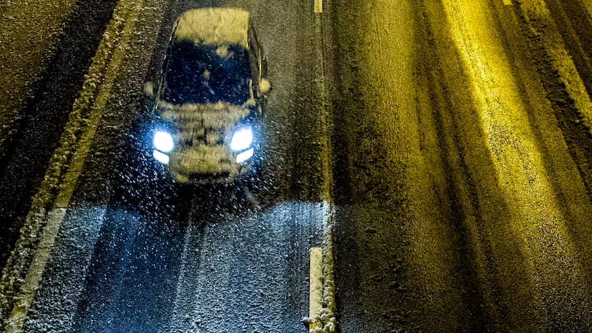 Sneeuw zorgt voor ongelukken op de snelwegen