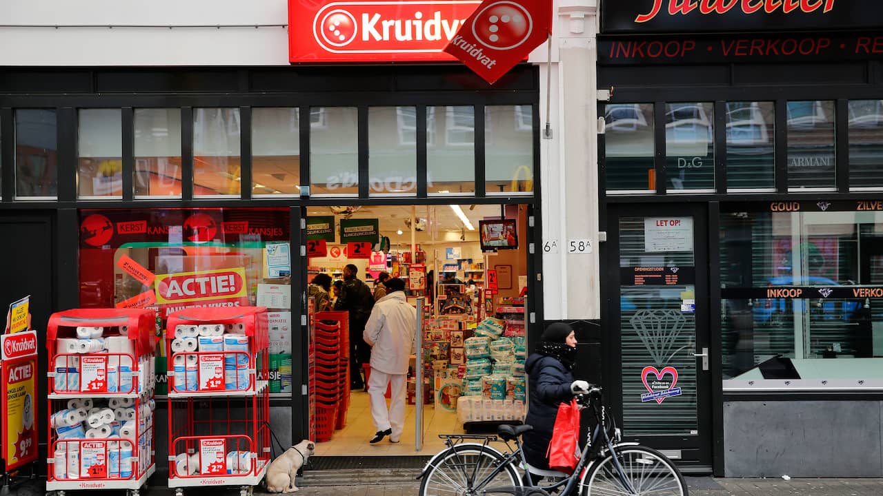 kussen Vergelding proza Drogisterijketen Kruidvat opent eerste winkel in Frankrijk | NU - Het  laatste nieuws het eerst op NU.nl