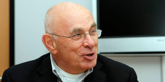 Live: Persconferentie Van Praag over FIFA-kandidatuur | NU ...