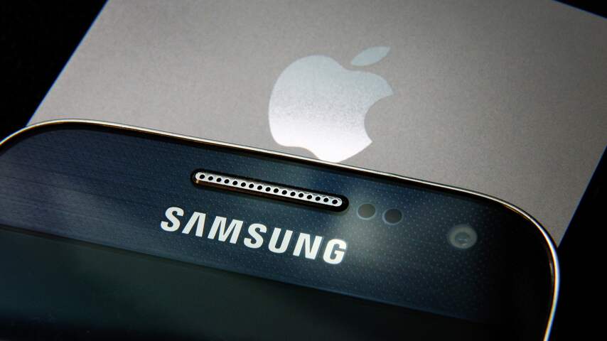Apple-Samsung iPhone Galaxy
