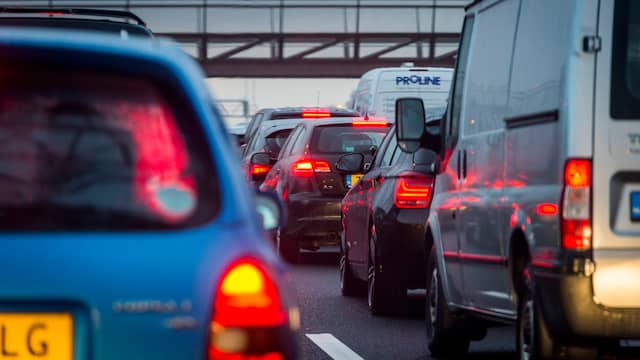 Coentunnel richting Den Haag enige tijd afgesloten door ongeluk. Coentunnel richting Den Haag enige tijd afgesloten door ongeluk.