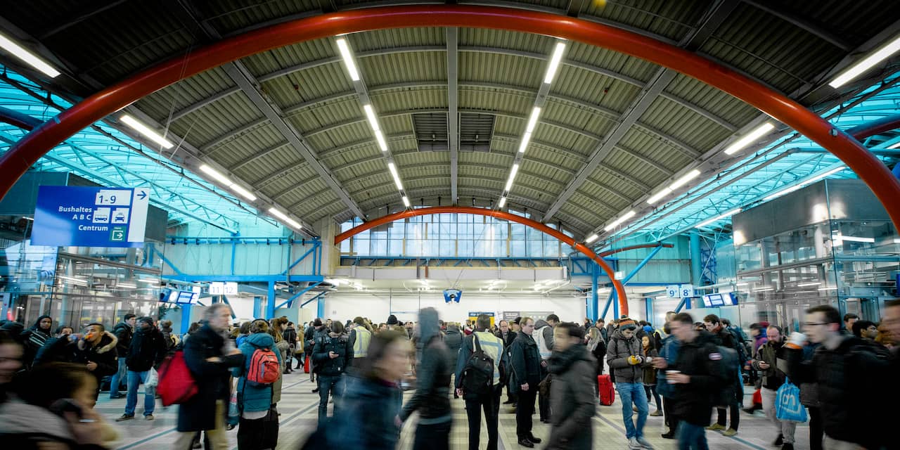 Treinverkeer plat door grote sein- en wisselstoring bij Utrecht 