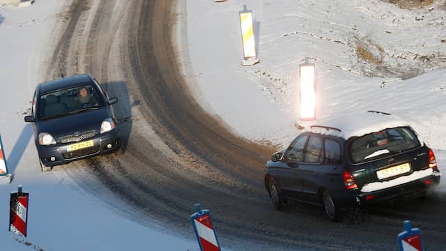 Drukste Spits Van Het Jaar Door Sneeuwbuien En Bevriezing | Binnenland ...