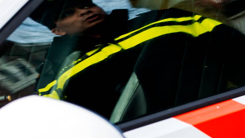 Geld en drugs in beslag genomen op A16