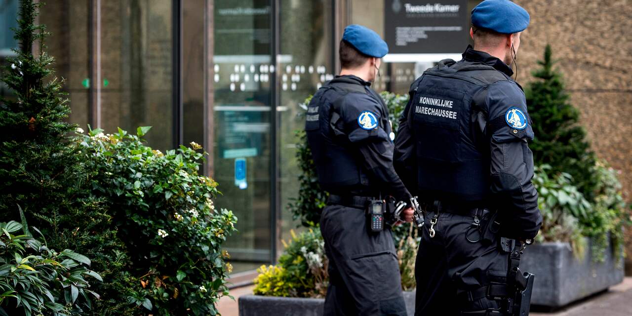 Marechaussee neemt beveiliging joodse objecten over van Haagse politie