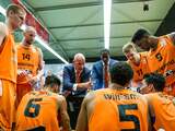 Voormalig NBA-ster Rik Smits geeft financiële steun aan basketbalploeg