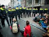 UvA-bestuur wil gesprekken met studenten na ontruiming Bungehuis