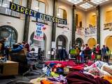 Protesterende studenten Maagdenhuis willen warmte en schoonmaak