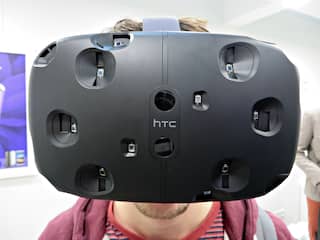 Rondlopen in fysieke ruimte met HTC-bril mogelijk