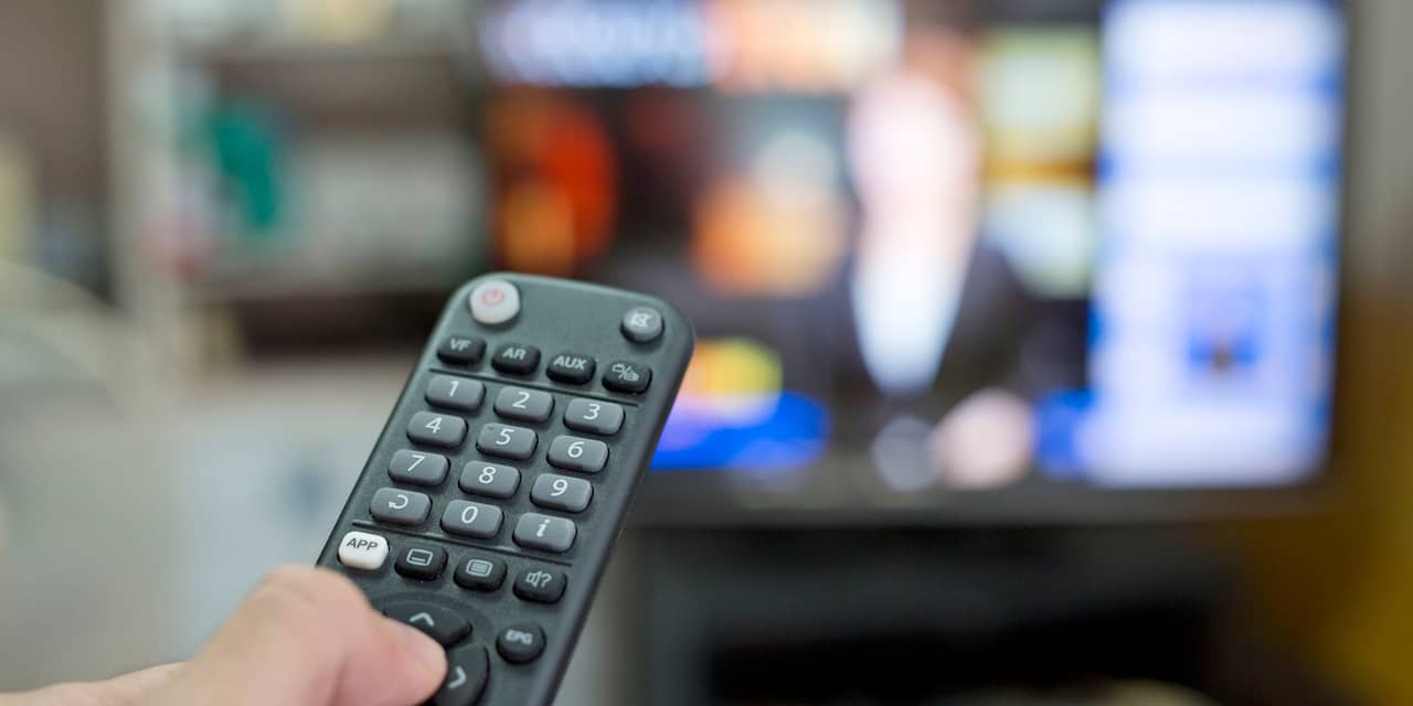 '8 procent van Nederlanders van plan tv-abonnement stop te zetten'