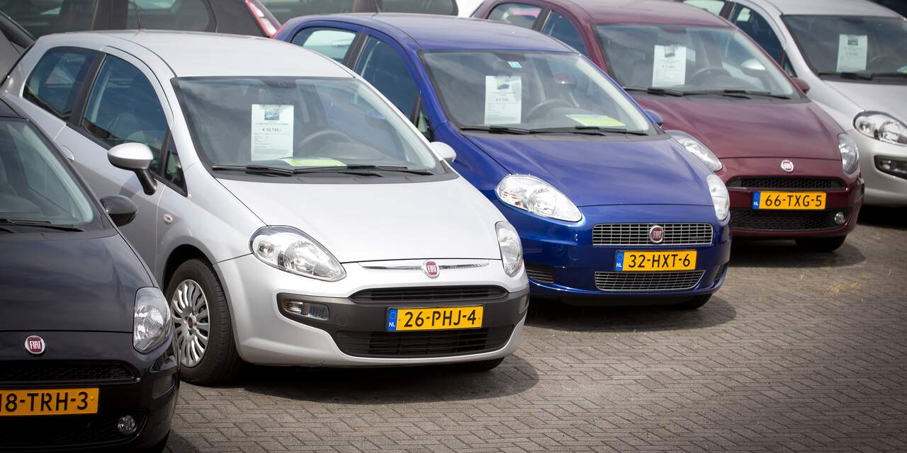 Verkoop tweedehands auto's stevent af op record | NU - laatste nieuws het eerst op NU.nl
