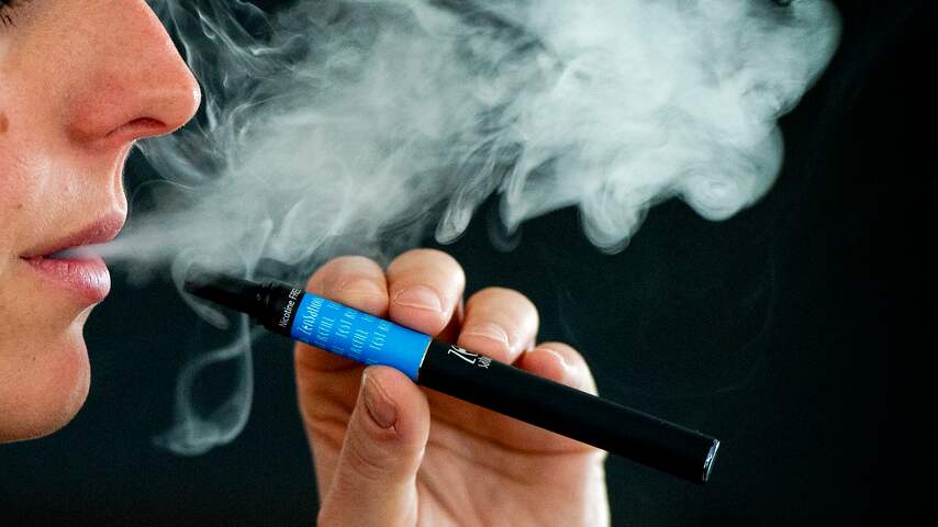 'E-sigaret helpt rokers niet om te stoppen'