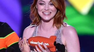 Deze celebs hebben zero chill als ze hun eigen idool ontmoeten