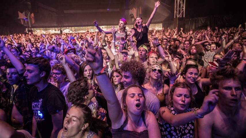Rock Werchter-publiek gaat los bij Crystal Fighters