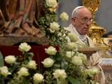 Paus noemt Armenen 'slachtoffer van eerste genocide van twintigste eeuw'