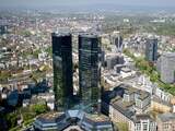 Deutsche Bank voert miljardenbezuinigingen door