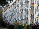 	DEN HAAG - De Haagse wijk Moerwijk. Bewoners van deze wijk declareren 27 procent meer zorgkosten dan andere Nederlanders van dezelfde leeftijd. Daarmee is de wijk, gemeten naar de kosten, de ongezondste van Nederland. Mensen uit het Zeeuwse Veere komen wat dat betreft als gezondste uit de bus. Zij declareren juist een kwart minder dan gemiddeld bij zorgverzekeraars. ANP VALERIE KUYPER