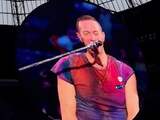 Coldplay-zanger zingt cover Barbie Girl op verzoek van fans in ArenA