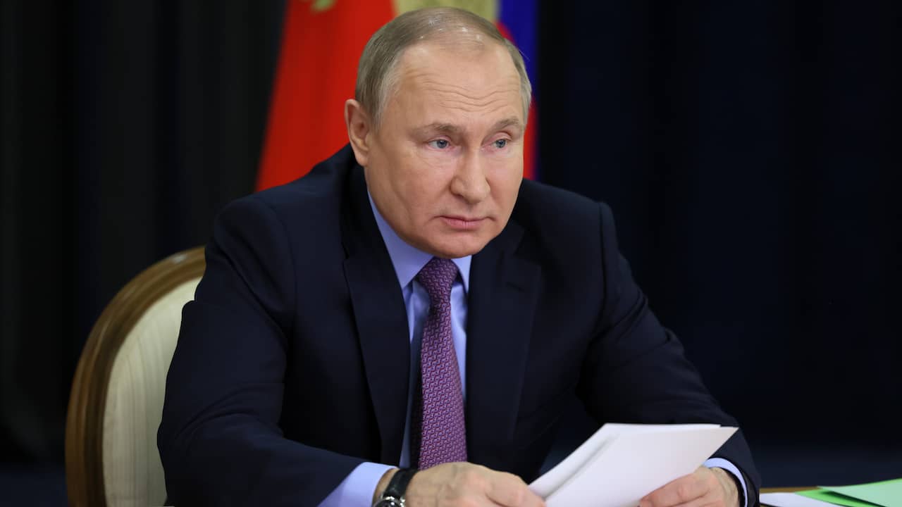 Putin offre agli ucraini nei territori occupati la possibilità di diventare russi più rapidamente |  ADESSO