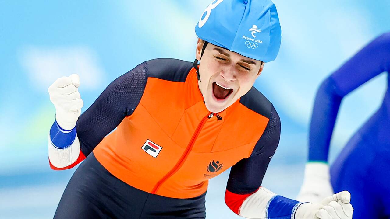 Bekijk de gouden sprint van Schouten op de massastart