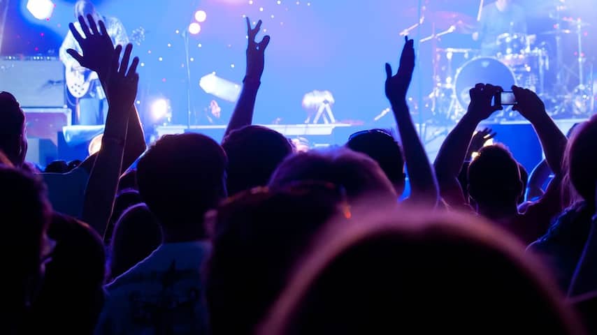 Geen servicekosten terug bij afgelast concert: 'Dat is in strijd met de wet'