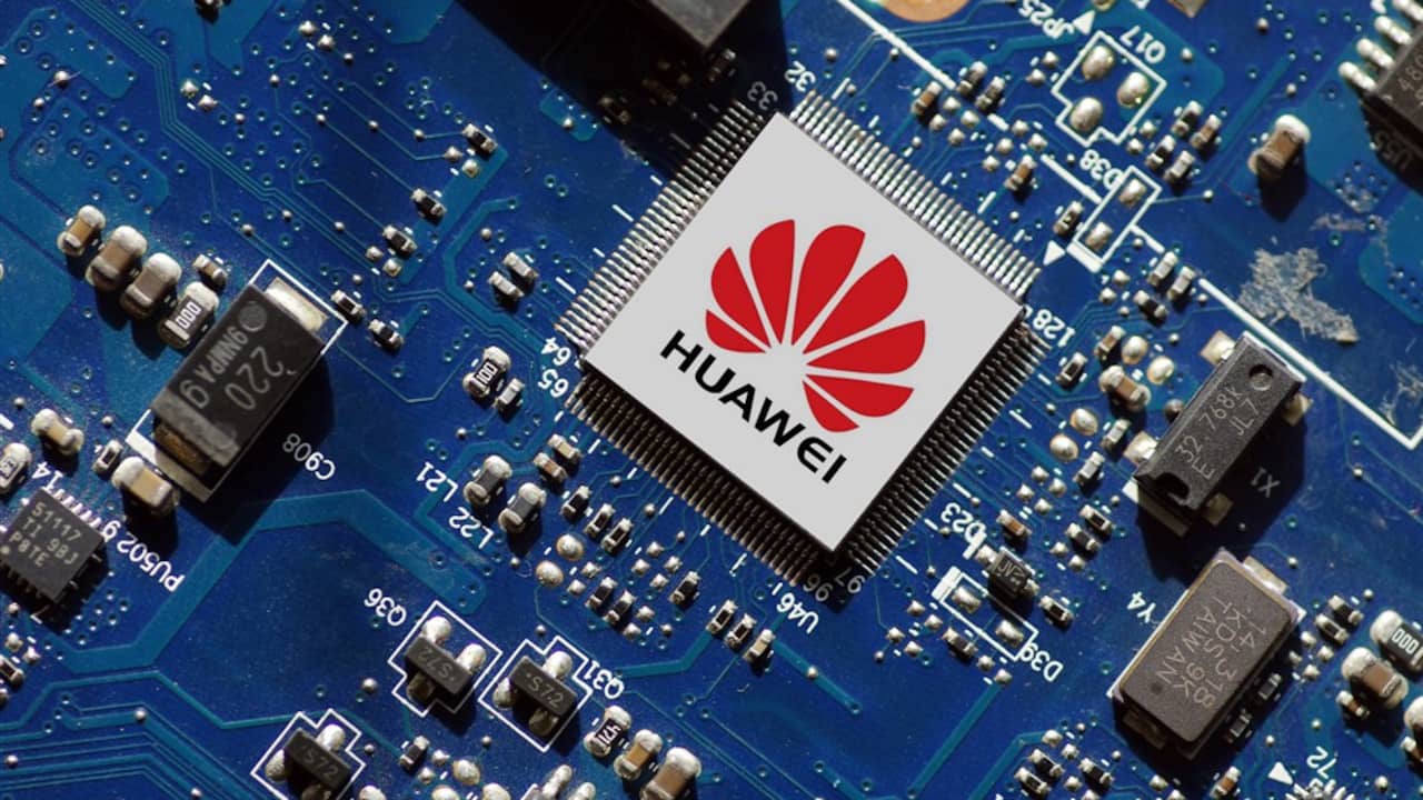 Huawei Phone With Its Own Operating System Will Cost 260 Euros Teller Report