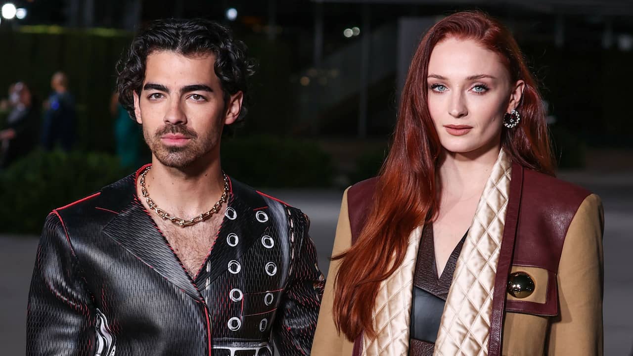 Joe Jonas And Sophie Turner Announce Mutual Divorce After 4 Years Of Marriage Full Story 2108