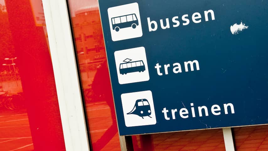 openbaar vervoer ov bussen tram bus centraal station