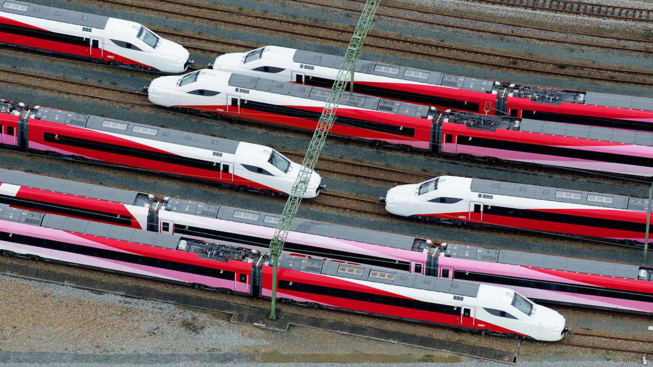 De internationale treindienst tussen Amsterdam en Brussel heeft veertig dagen gereden, van 9 december 2012 tot en met 17 januari 2013.