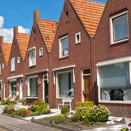 Pas als je minstens 95.000 euro verdient kun je een gemiddeld geprijsd huis kopen