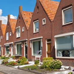 Pas met een inkomen van bijna 100.000 euro kun je een gemiddeld huis kopen