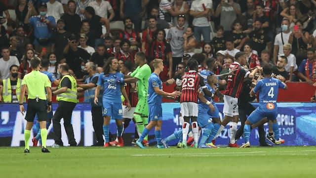 Tijdens OGC Nice-Olympique Marseille liep het uit de hand.