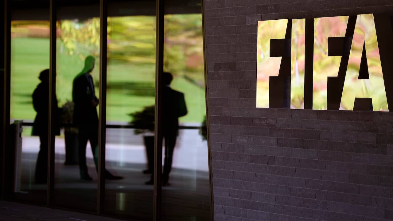 Waarom het onrustig is bij de FIFA