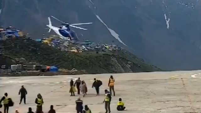 Helikopter draait ongecontroleerd rond bij landing in India