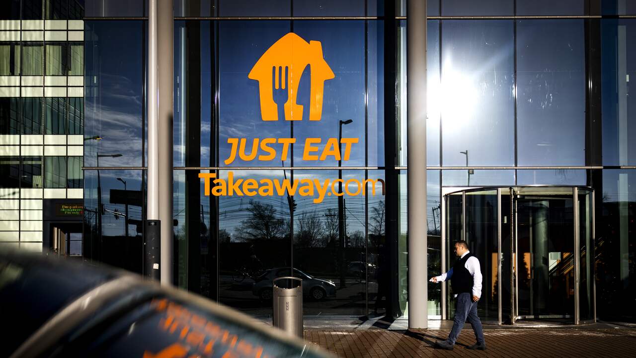 Just Eat Takeaway delivers groceries for British supermarket Sainsbury’s |  Economy