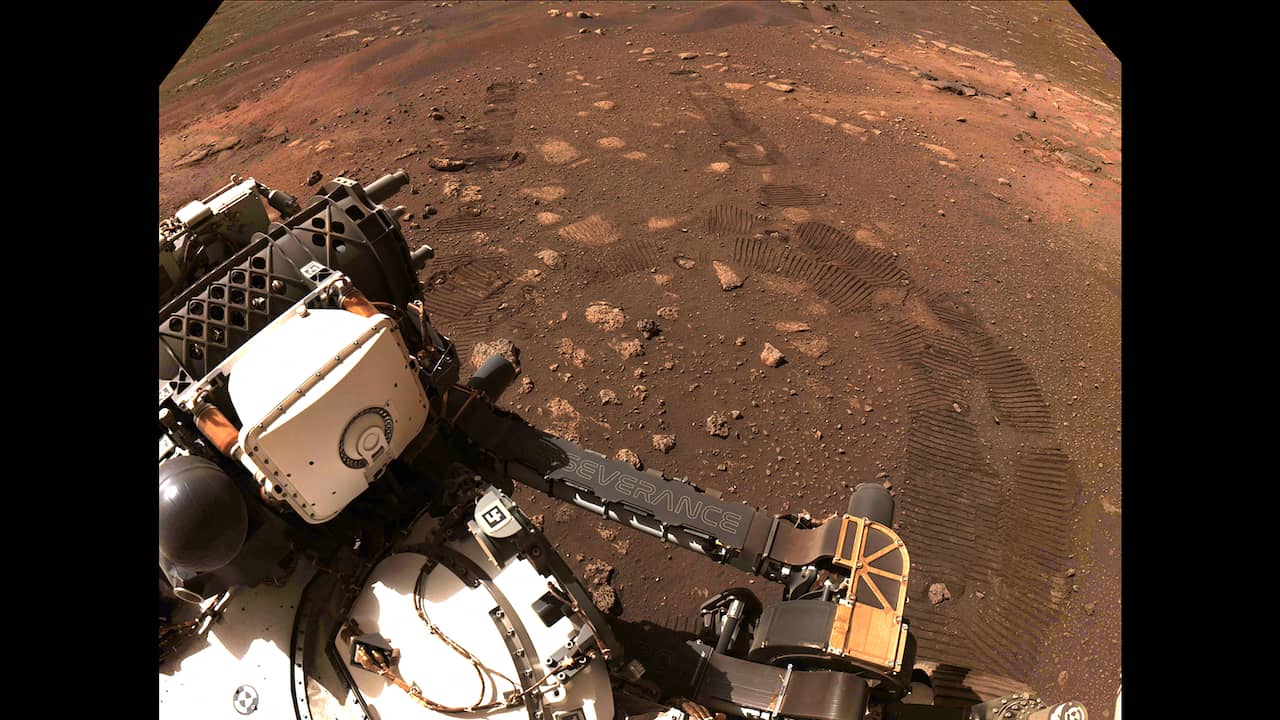 Mars rover Perseverance takes first test drive over red planet |  NOW