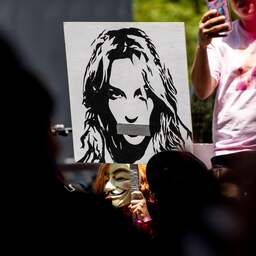 Britney Spears belde alarmnummer avond voor hoorzitting over curatorschap